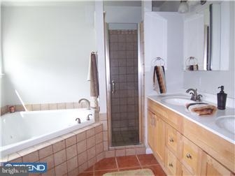 318 Poplar Road Flourtown, PA 19031 - Photo 7 of 12 Bathroom