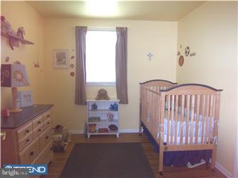 318 Poplar Road Flourtown, PA 19031 - Photo 9 of 12 Bedroom