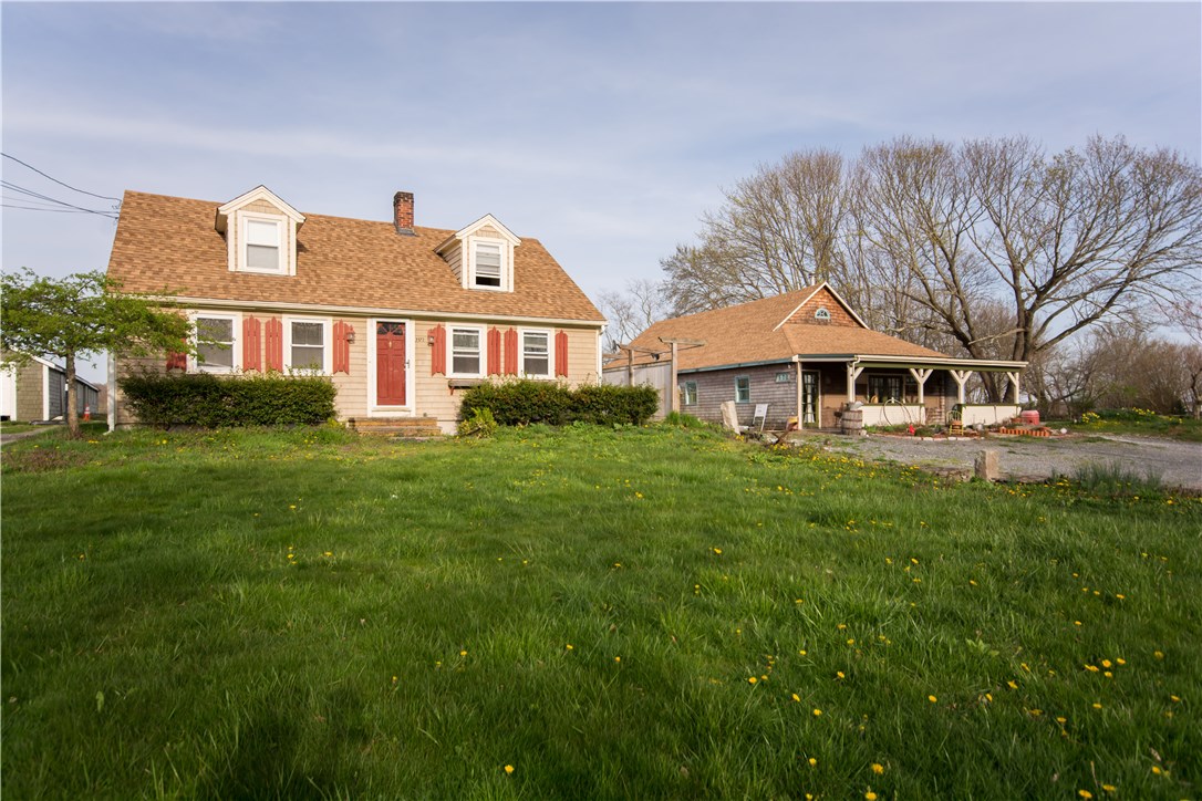 3572 Main Road Tiverton, RI 02878 - Photo 1 of 40