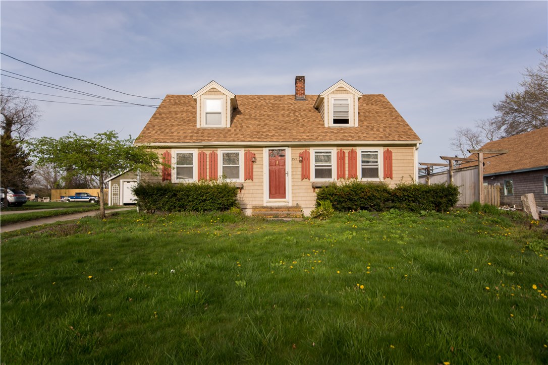 3572 Main Road Tiverton, RI 02878 - Photo 2 of 40