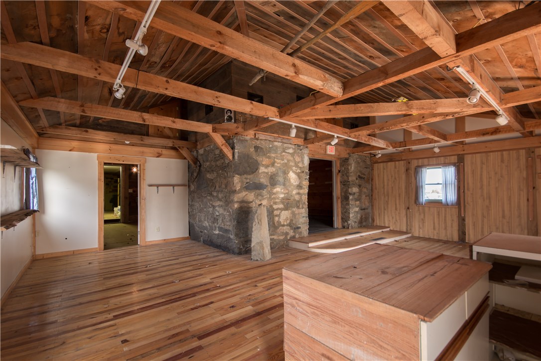3572 Main Road Tiverton, RI 02878 - Photo 37 of 40