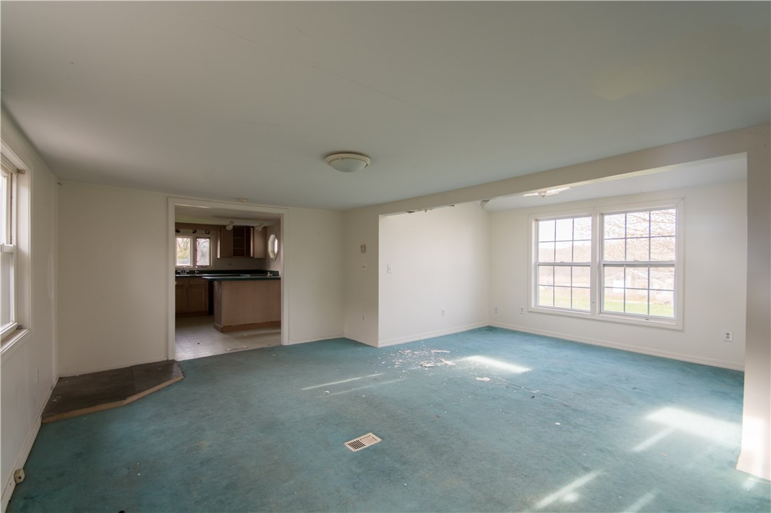 3572 Main Road Tiverton, RI 02878 - Photo 39 of 40