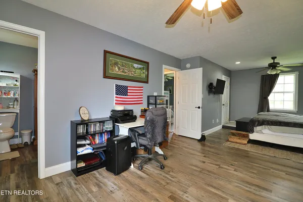 $257,000 | 720 Cooper Lake Road, Oneida, TN 37841