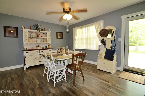 $257,000 | 720 Cooper Lake Road, Oneida, TN 37841