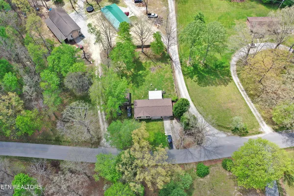 $257,000 | 720 Cooper Lake Road, Oneida, TN 37841