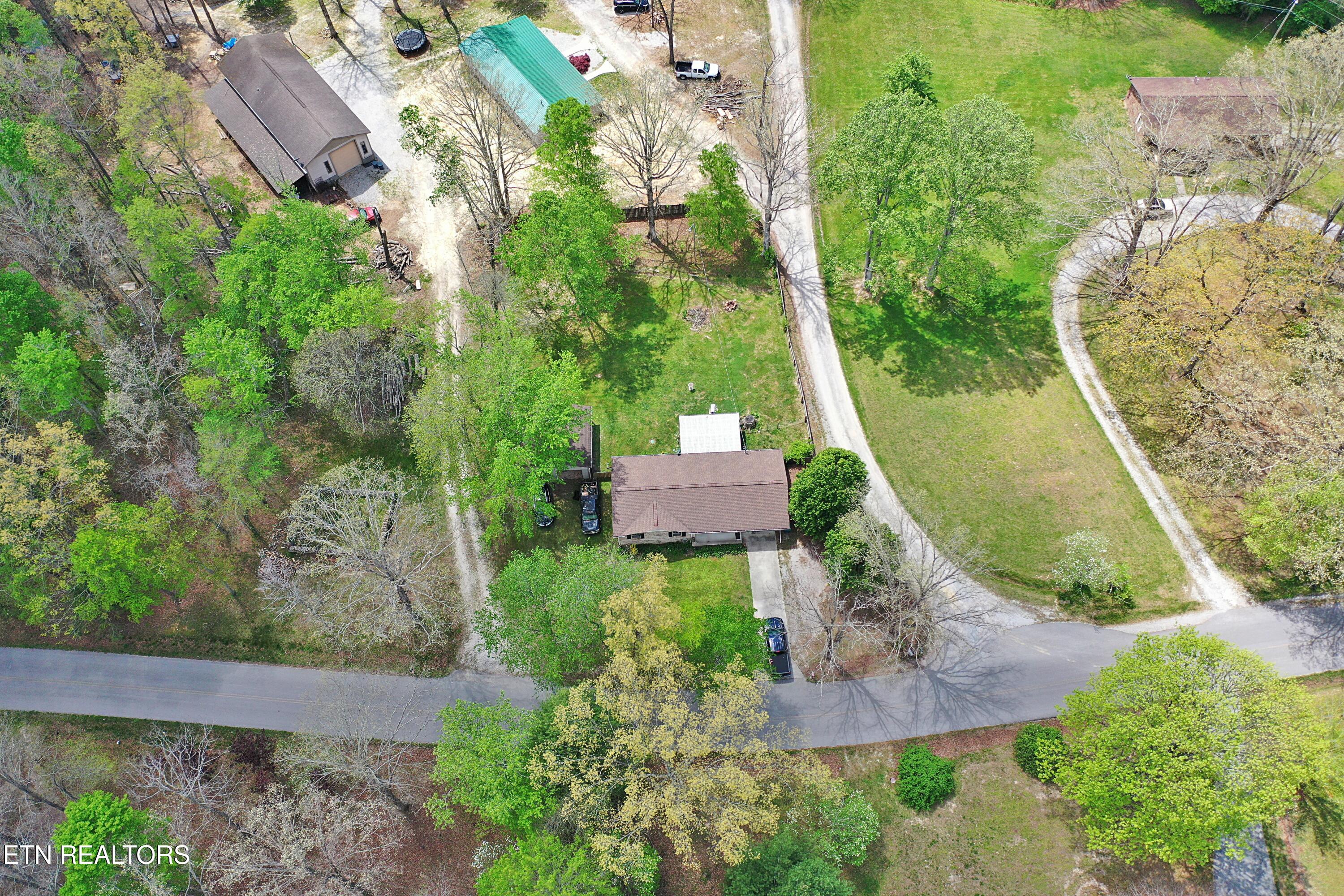 720 Cooper Lake Road Oneida, TN 37841 - Photo 44 of 47 DJI_0212