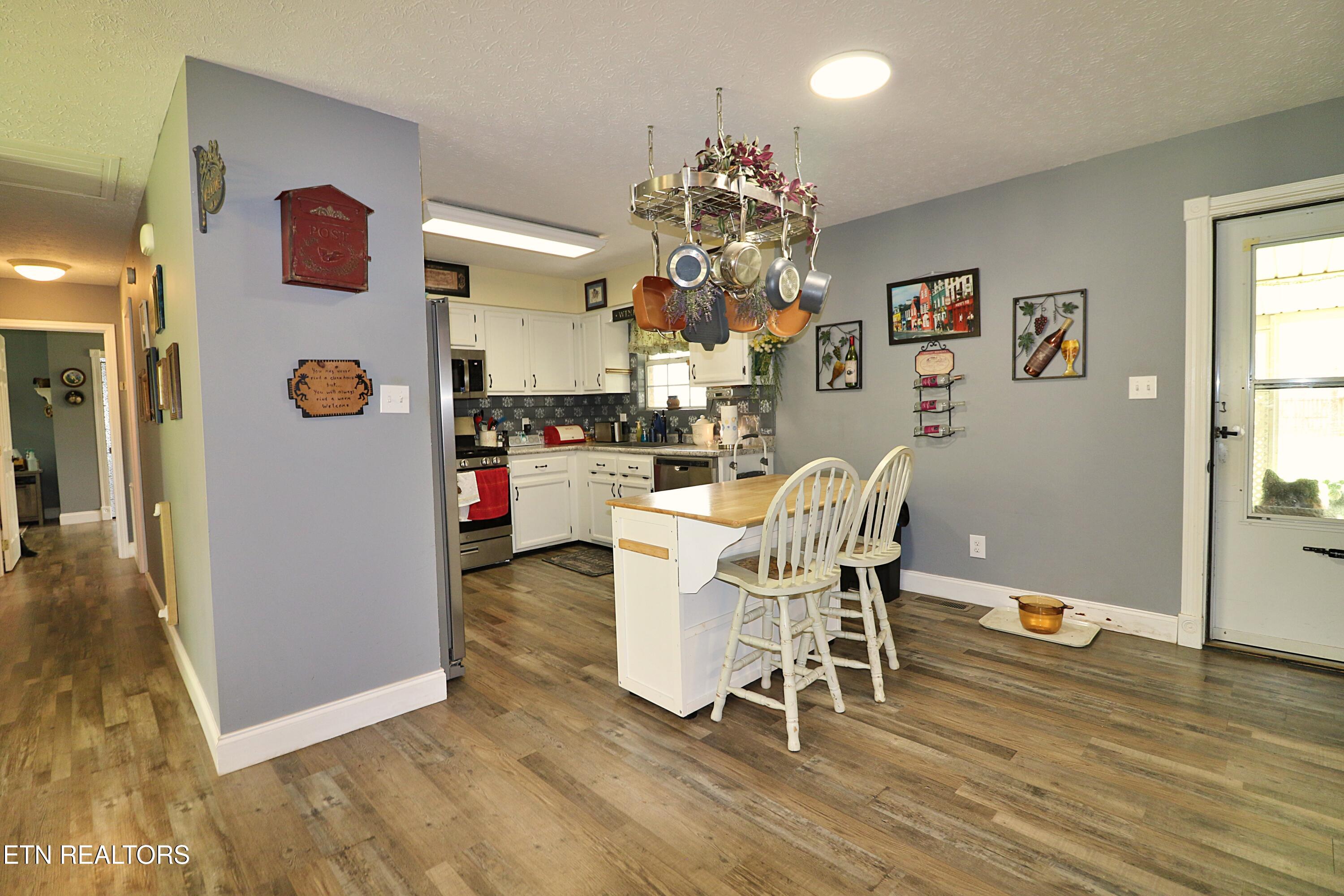 720 Cooper Lake Road Oneida, TN 37841 - Photo 7 of 47 094A3532