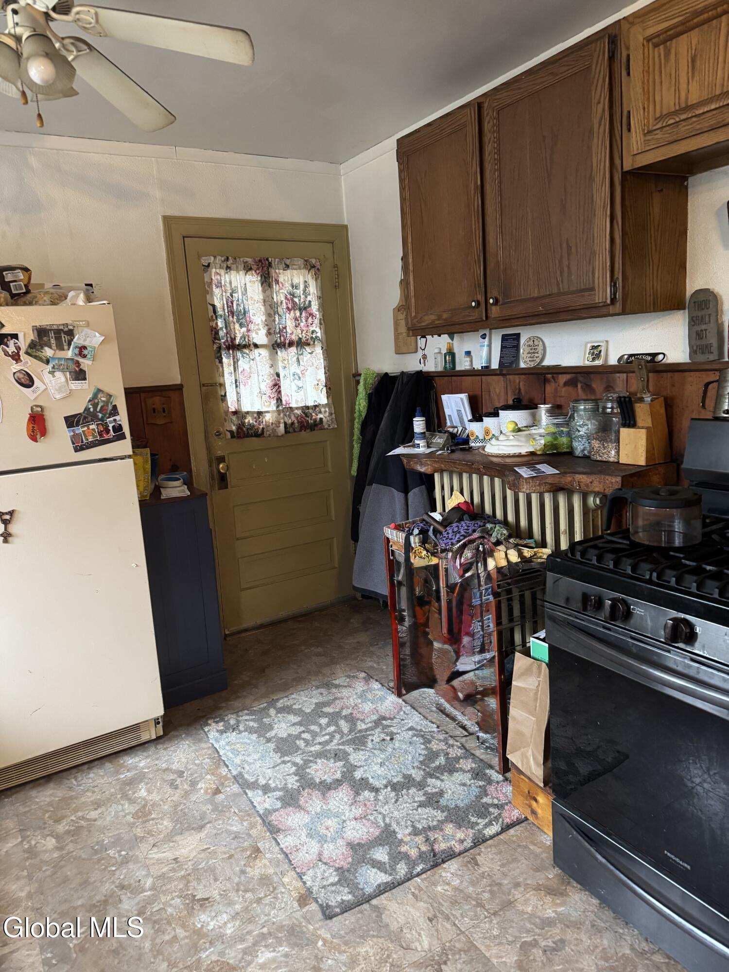 1221 Loudon Road Colonie, NY 12047 - Photo 4 of 14 IMG_2092