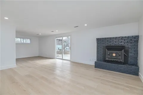 $449,000 | 9901 Countryside Road, Lenexa, KS 66215