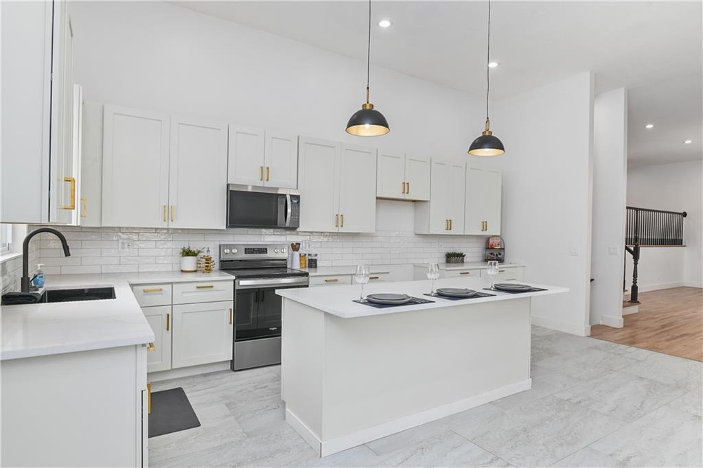 9901 Countryside Road Lenexa, KS 66215 - Photo 36 of 52