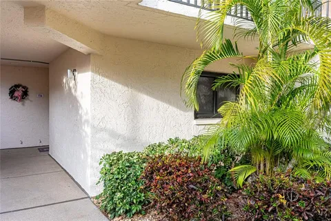 $485,000 | 5541 La Puerta Del Sol Boulevard South, Unit 116, St. Petersburg, FL 33715