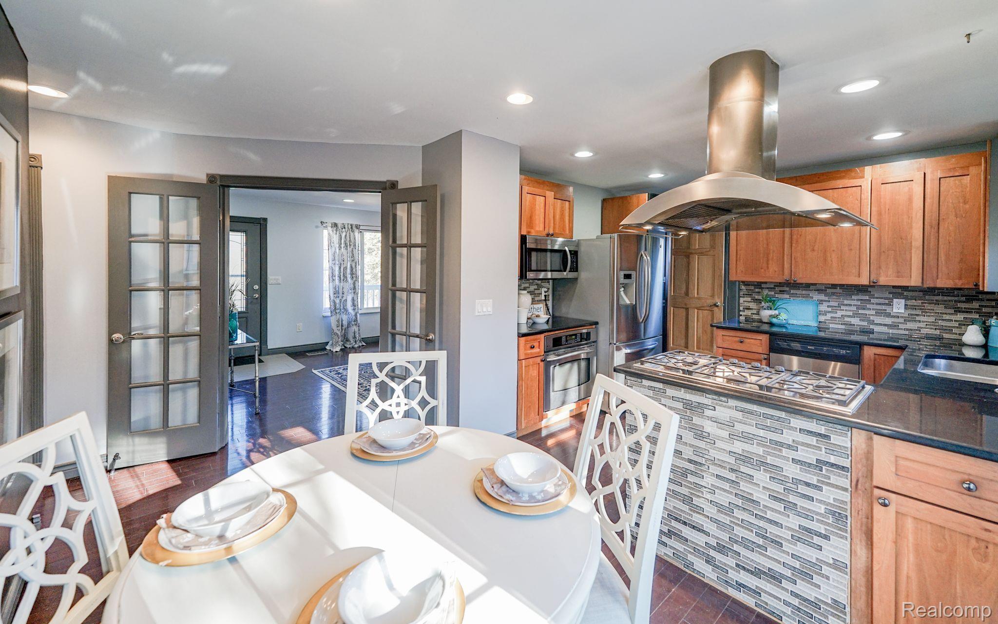 10065 Nimphie Road Fenton, MI 48430 - Photo 5 of 20 Gallery Image 5