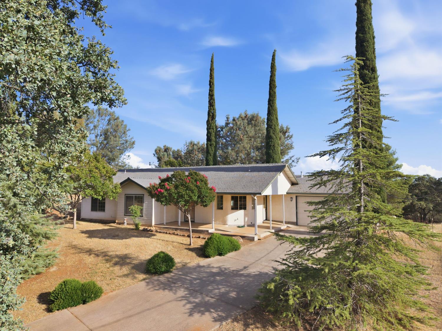 8422 Hedgepeth Road Valley Springs, CA 95252 - Photo 5 of 35