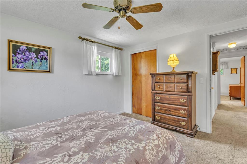 115 Shafer Road Coraopolis, PA 15108 - Photo 9 of 27