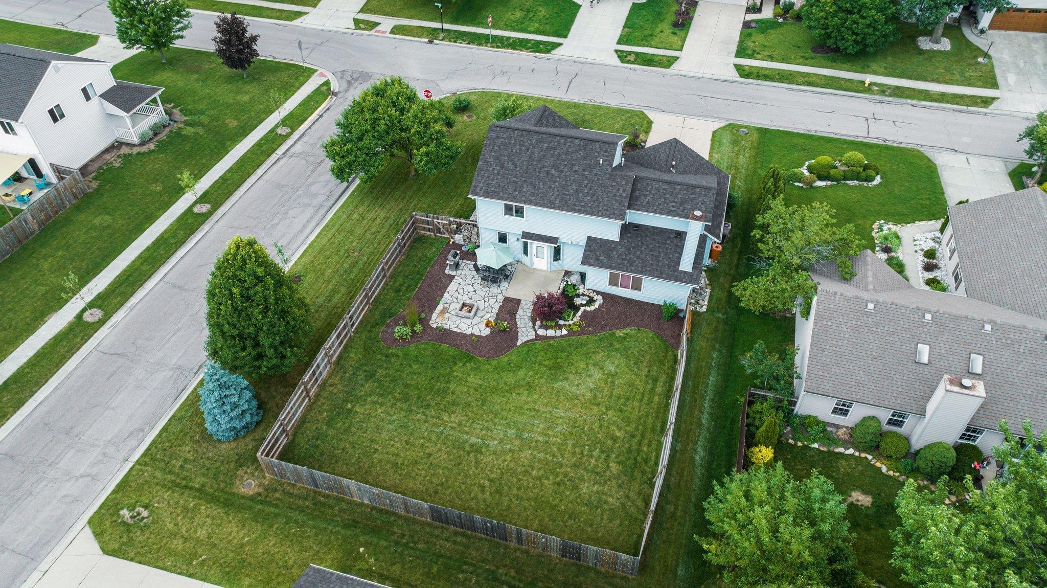 8633 Spring Forest Drive Fort Wayne, IN 46804 - Photo 5 of 24 Gallery Image 5