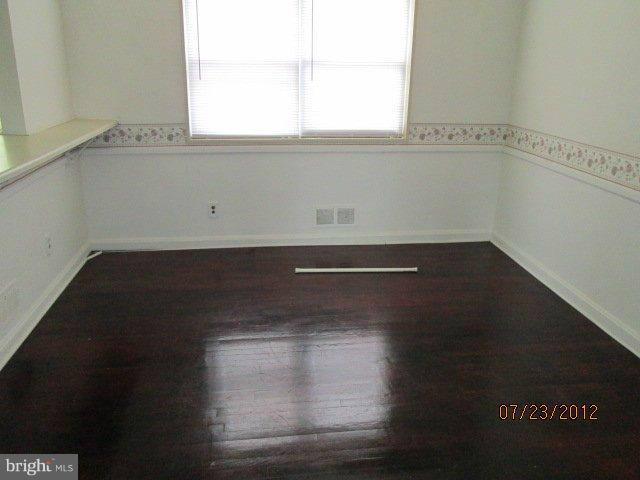 5406 Addington Road Baltimore, MD 21229 - Photo 13 of 14 Dining Room