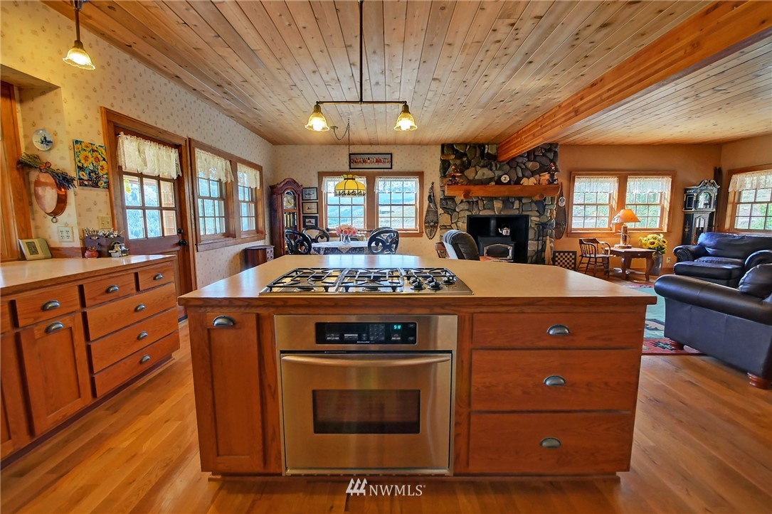 20 Glory Road Twisp, WA 98856 - Photo 8 of 24 Gallery Image 8