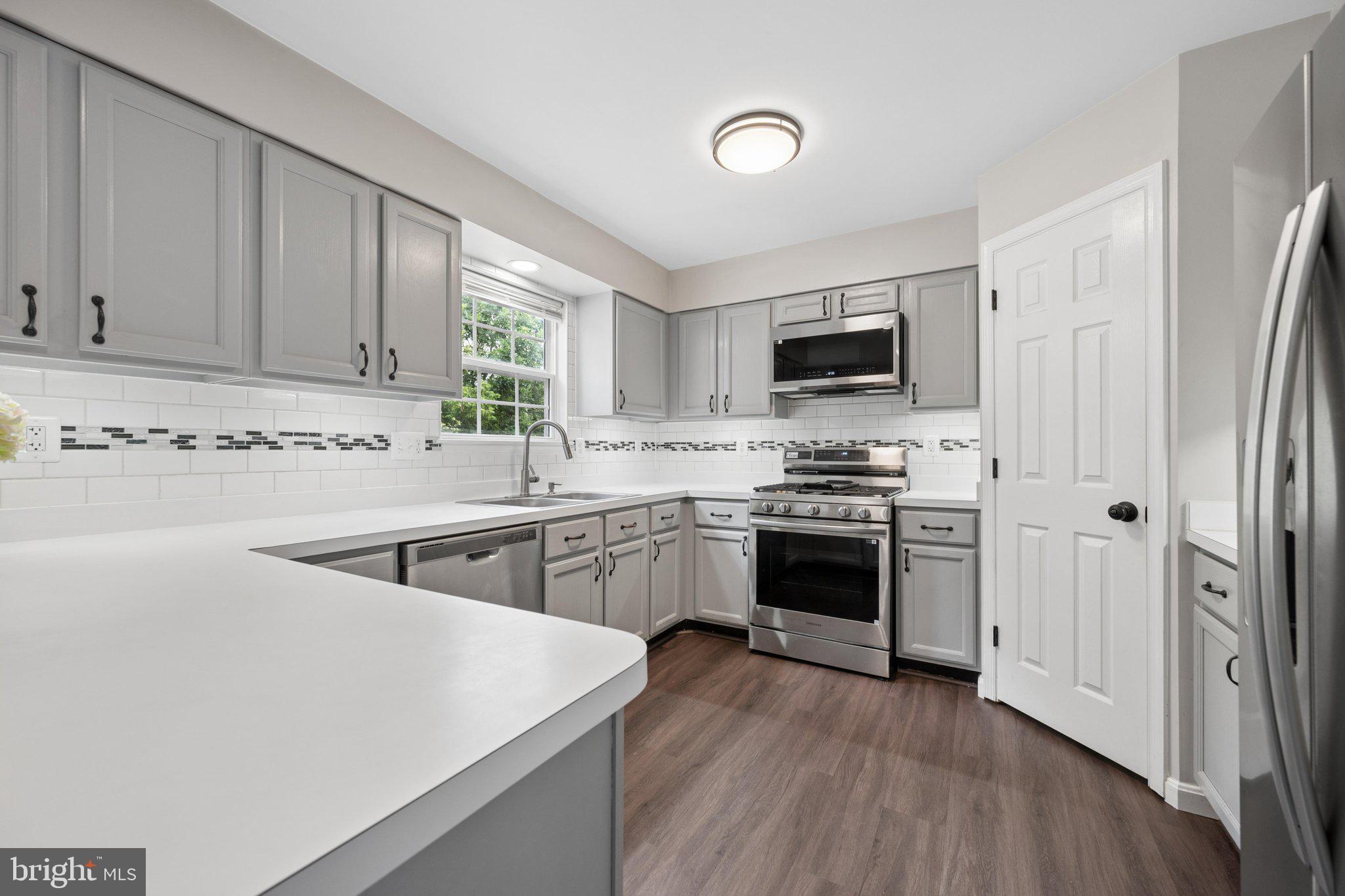 6208 Cliffside Terrace Frederick, MD 21701 - Photo 21 of 73 Kitchen