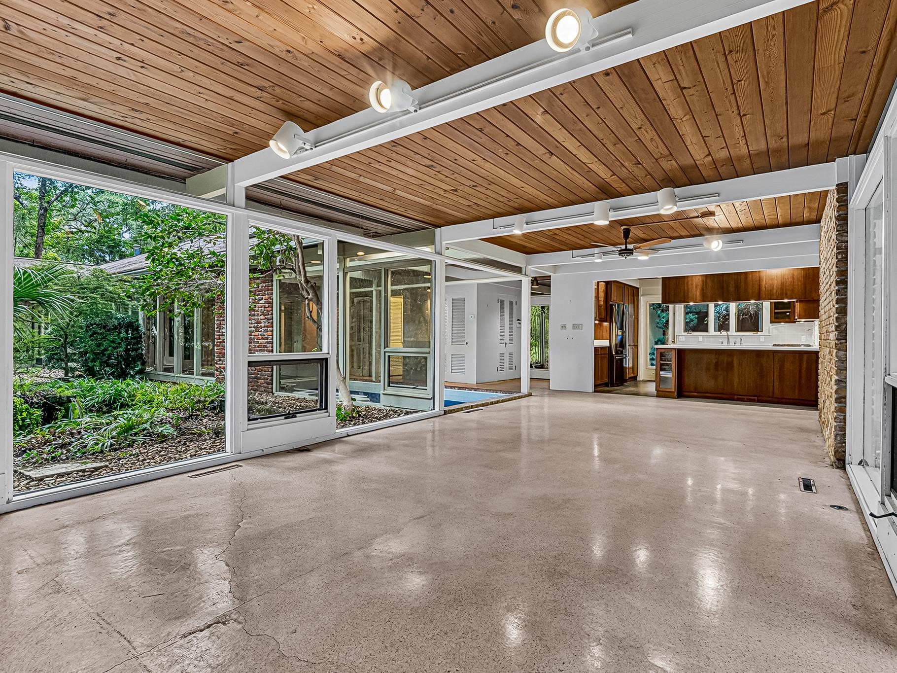 710 Waverly Road Tallahassee, FL 32312 - Photo 9 of 50