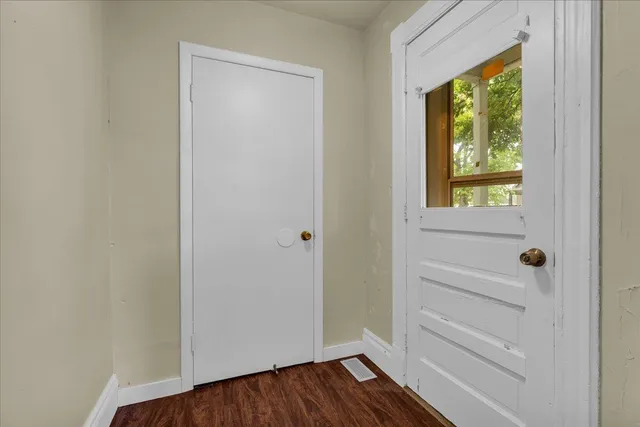 $129,500 | 1610 16th Street, Port Huron, MI 48060