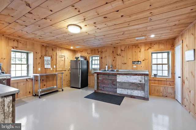 $4,650,000 | 4635 Newark Road, Cochranville, PA 19330