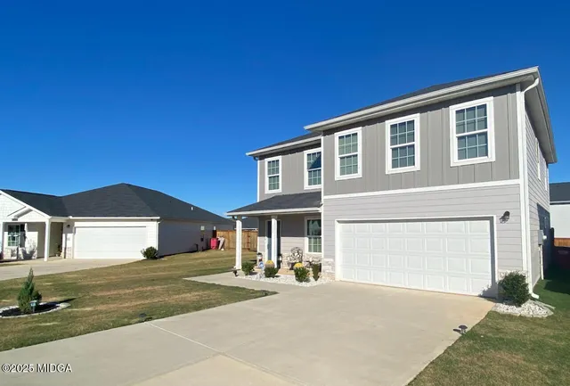 $288,000 | 152 Rock Run Trail, Warner Robins, GA 31093