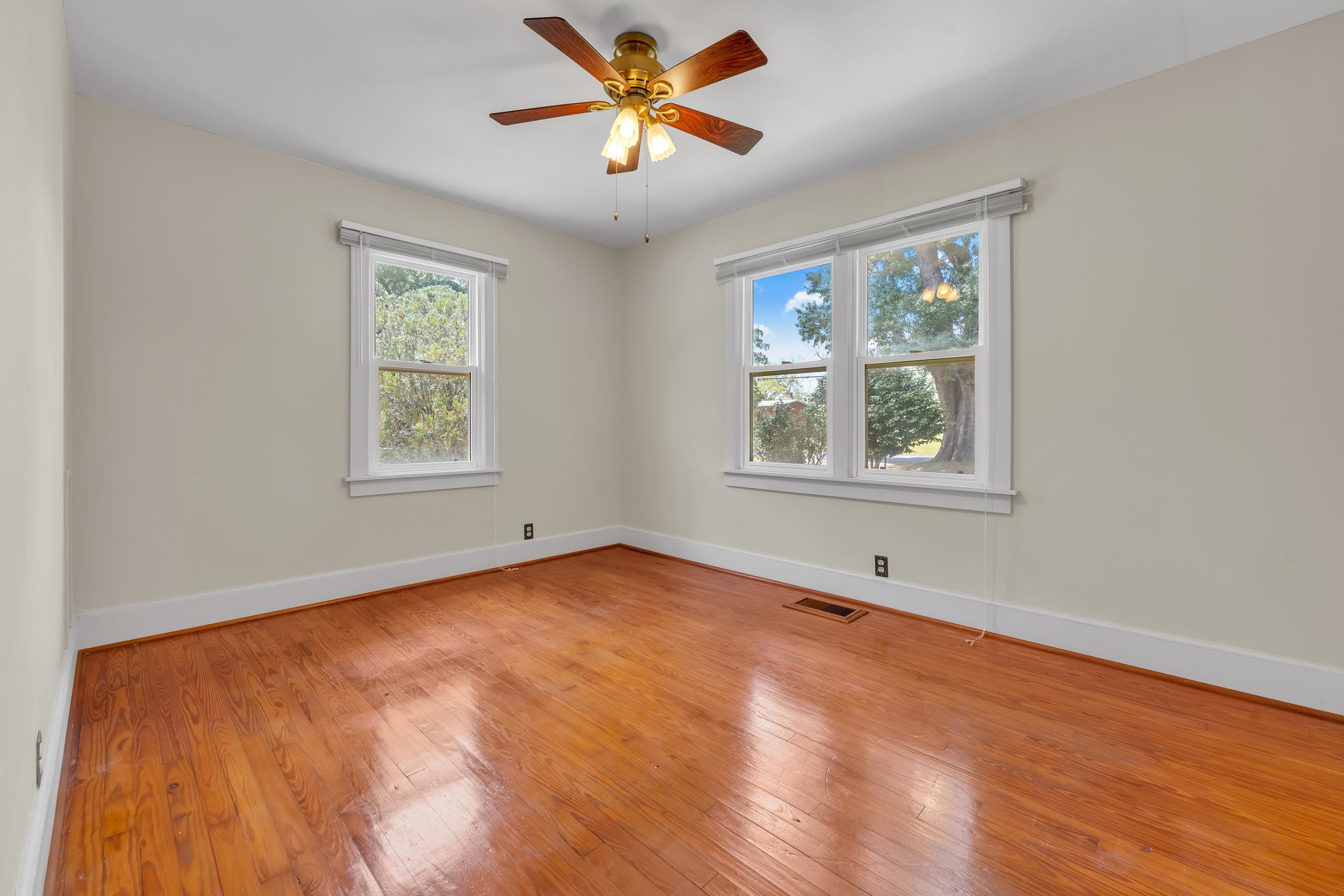 605 South Cedar Street Foley, AL 36535 - Photo 11 of 44 bedroom 1 additional view