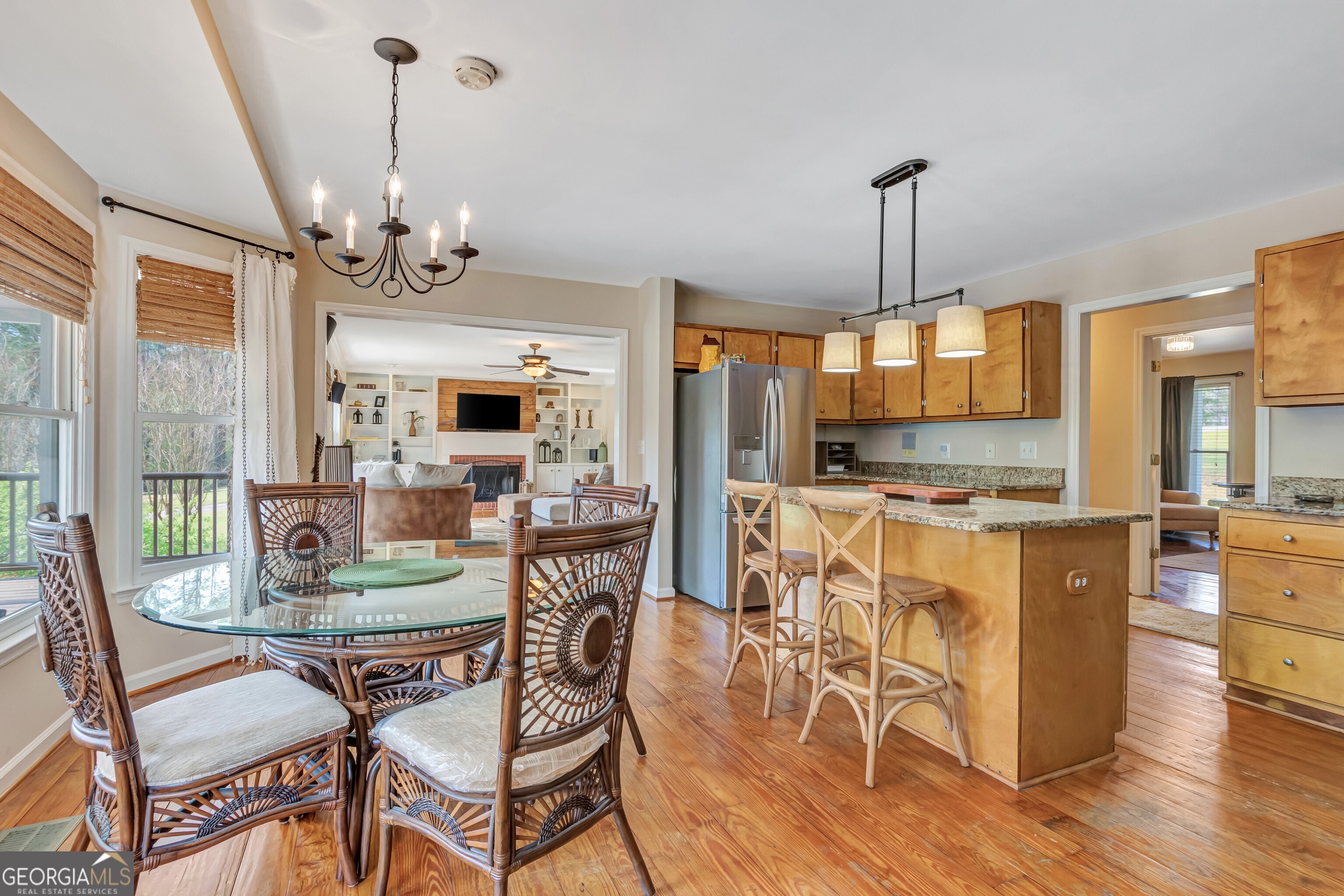 2372 Welcome Road Newnan, GA 30263 - Photo 5 of 37