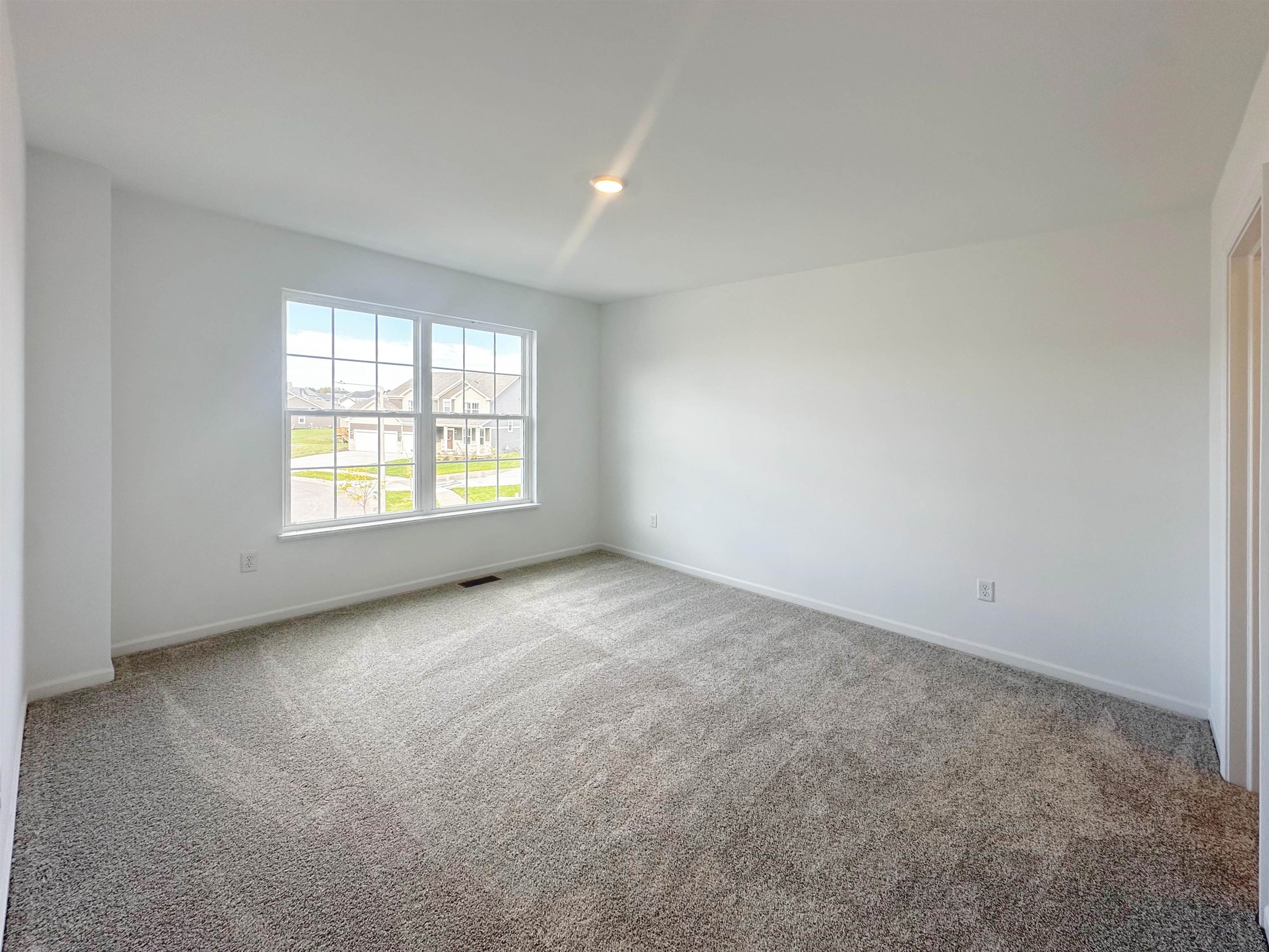 106 O'brien, Unit 16 Columbus, WI 53925 - Photo 27 of 29