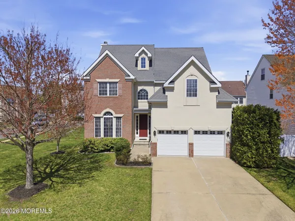 $800,000 | 20 Royal Lane, Howell, NJ 07731