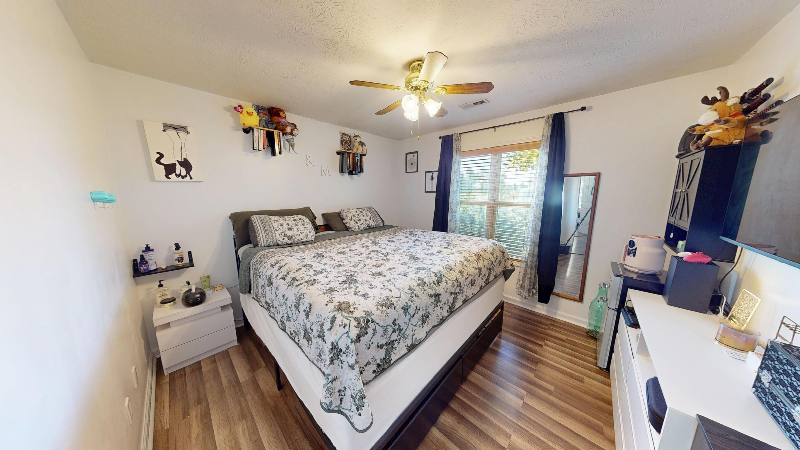 465 West Coleman Road Science Hill, KY 42553 - Photo 23 of 46 1st bedroom