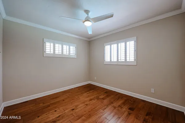 $4,750 | 327 East Keim Drive, Phoenix, AZ 85012