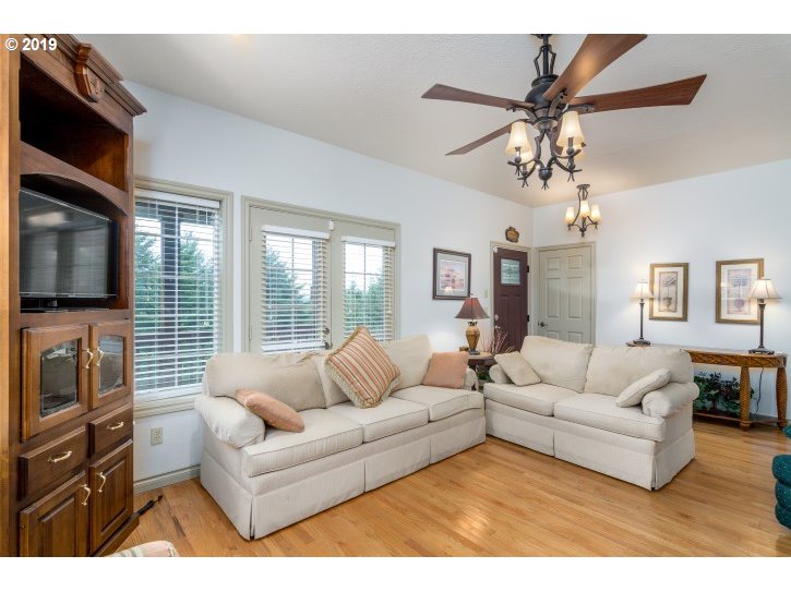 16101 Hall Road Clatskanie, OR 97016 - Photo 6 of 32 Gallery Image 6
