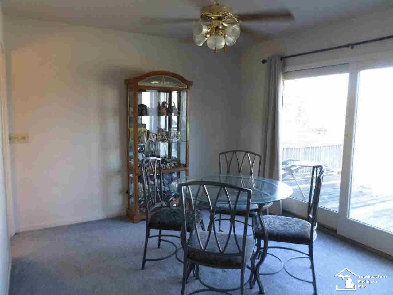 6430 Colf Road Carleton, MI 48117 - Photo 3 of 25 Dining Area