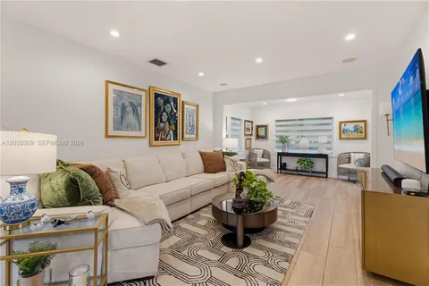 $1,685,000 | 5785 Southwest 46th Terrace, Miami, FL 33155