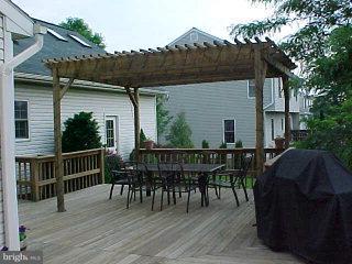 570 Magnolia Drive Lititz, PA 17543 - Photo 3 of 8
