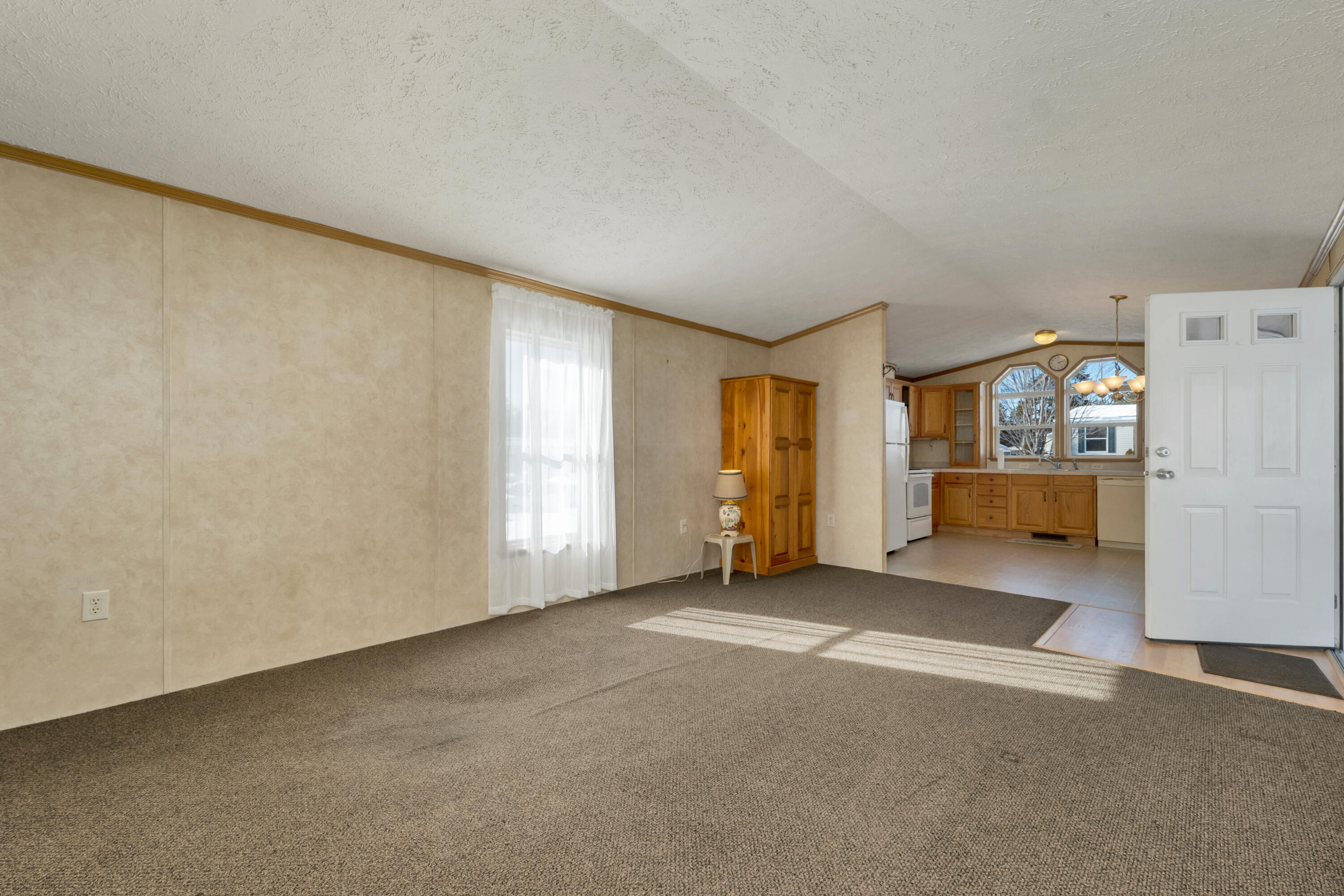 17 Trade Wind Lane, Unit 17 Rochester, NH 03867 - Photo 17 of 37 17TradeWindLn-035