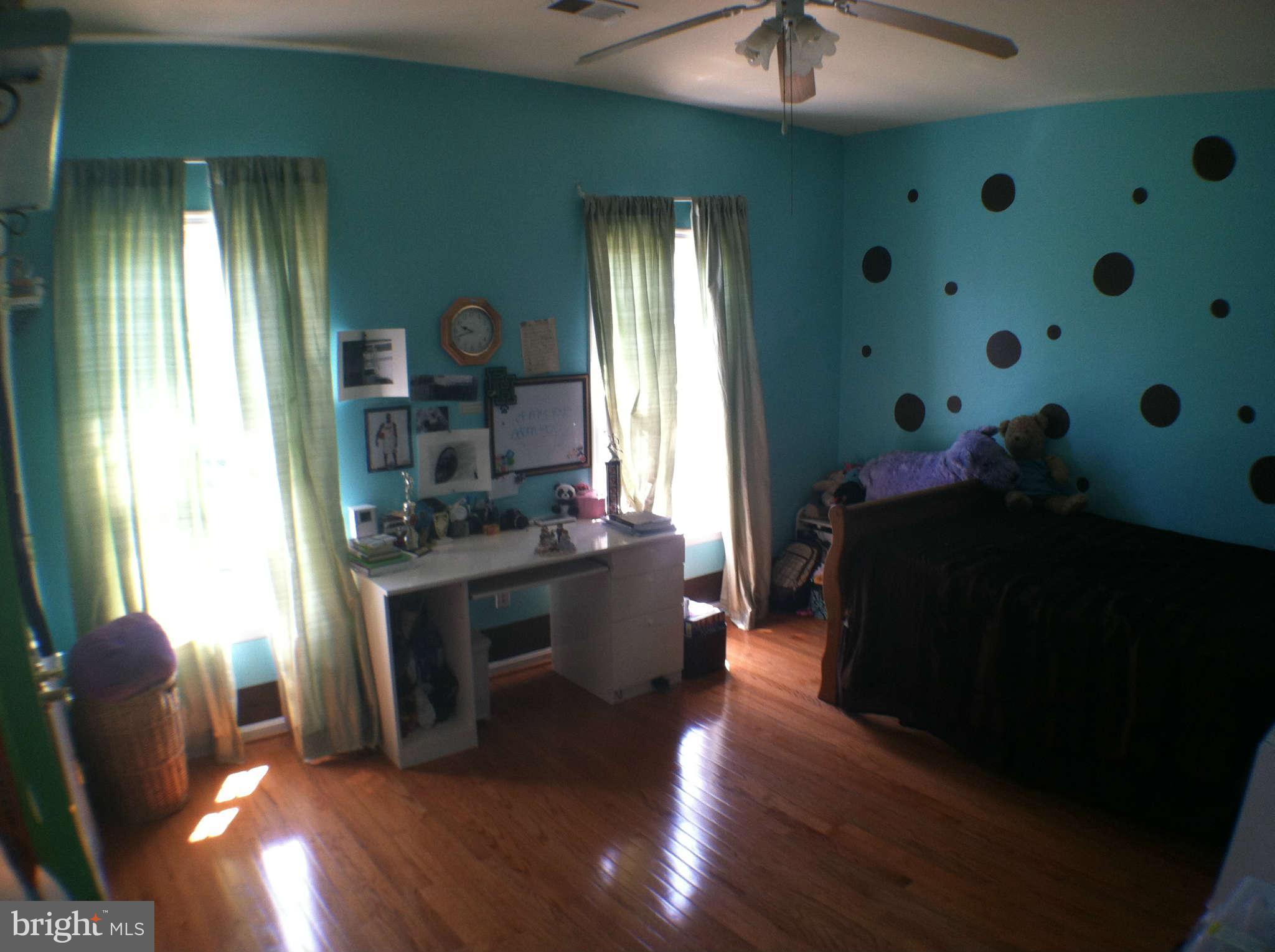 43004 Running Ridge Way Leesburg, VA 20176 - Photo 20 of 30 Bedroom