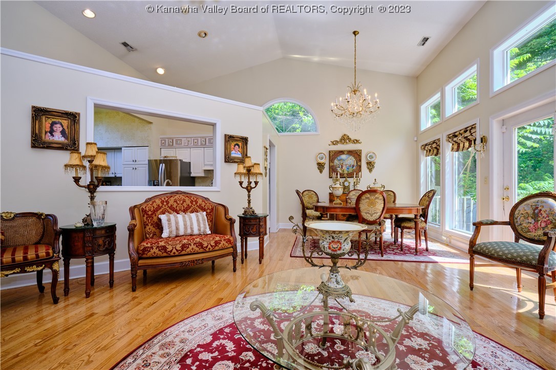 216 Flintlock Road Charleston, WV 25314 - Photo 9 of 33 Gallery Image 9