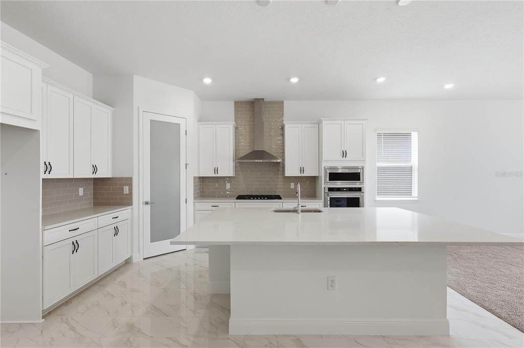 16017 Volterra Point Bella Collina, FL 34756 - Photo 14 of 63