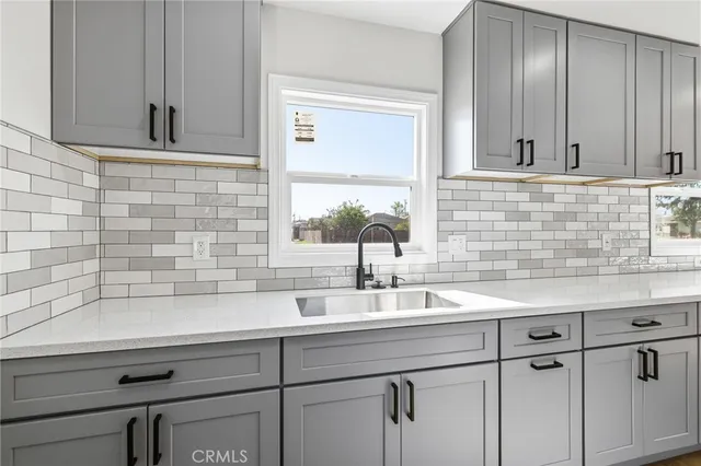 $669,000 | 813 West Stockwell Street, Compton, CA 90222