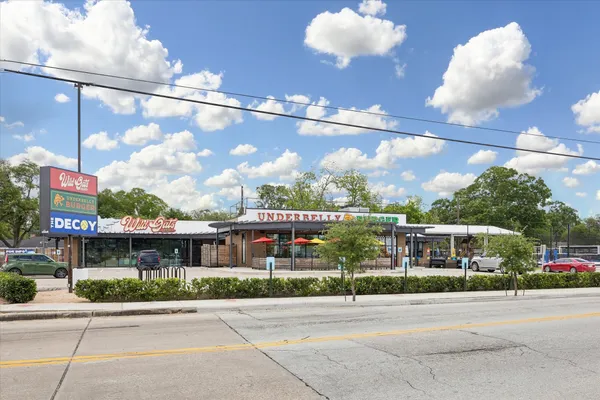 $350,000 | 9825 Westview Drive, Houston, TX 77055