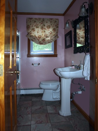 71 Comet Road Methuen, MA 01844 - Photo 6 of 7 Gallery Image 6