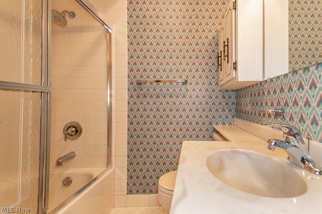 6258 Springwood Road Cleveland, OH 44130 - Photo 24 of 35 Gallery Image 24