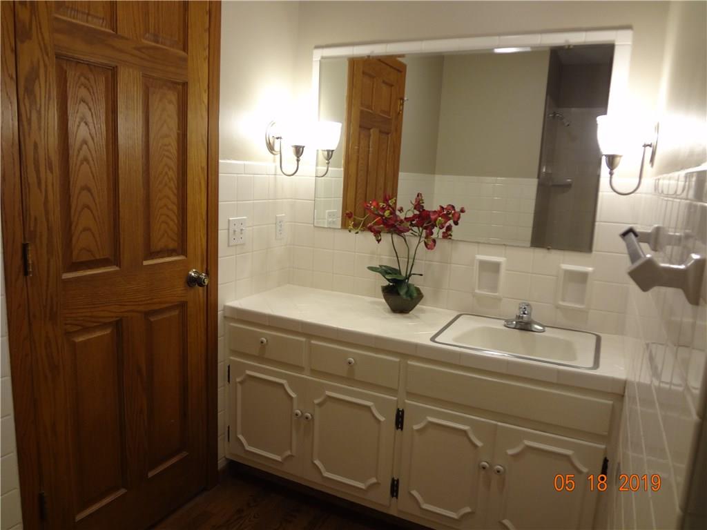 6104 Rucker Road Indianapolis, IN 46220 - Photo 13 of 23