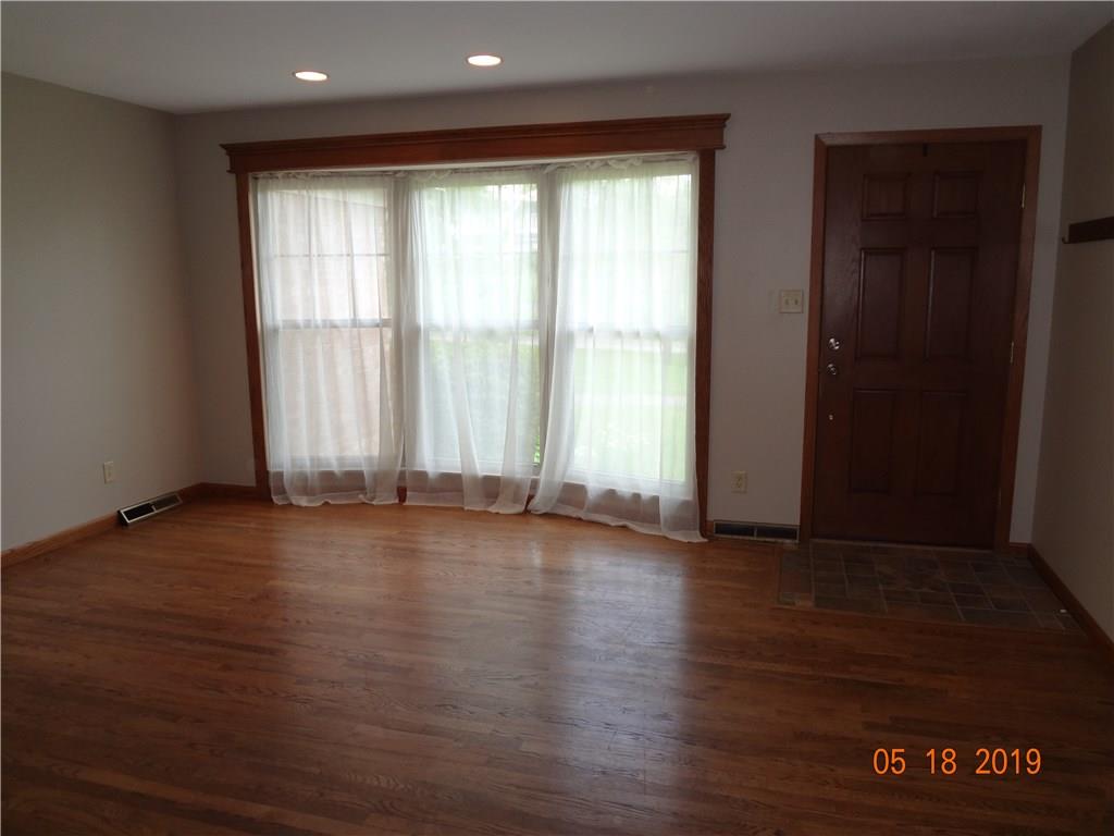 6104 Rucker Road Indianapolis, IN 46220 - Photo 3 of 23