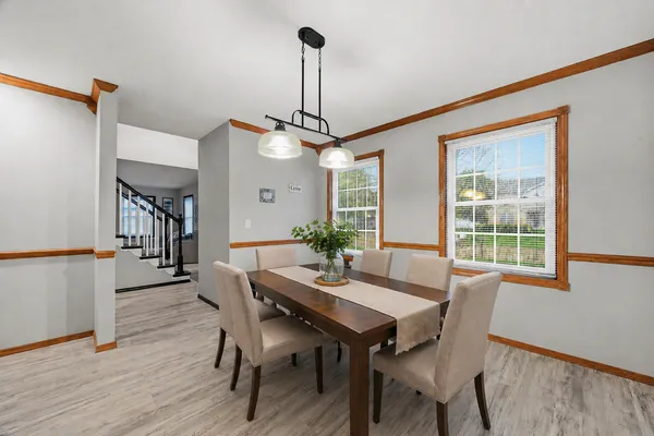 $375,000 | 2 Bandecon Way, Bloomington, IL 61704
