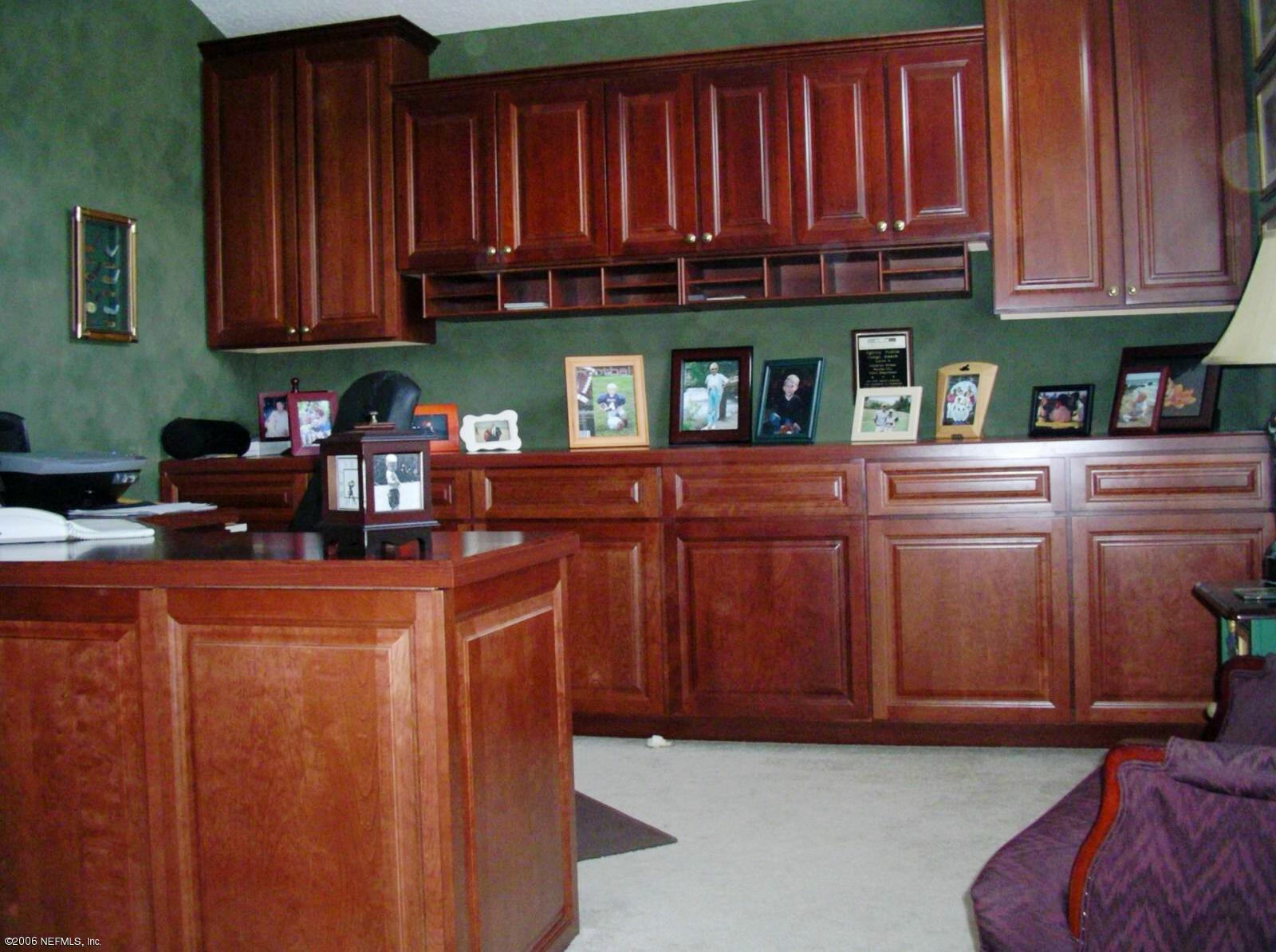 1654 Margarets Walk Road Fleming Island, FL 32003 - Photo 4 of 14 Custom office and desk