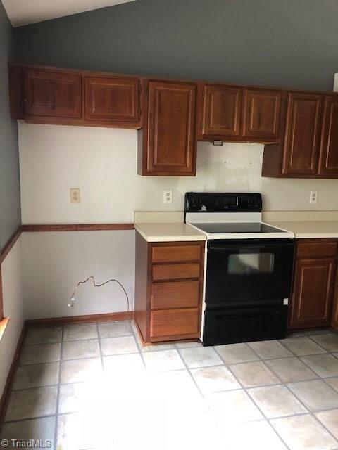 980 Hamilton Ridge Lane Rural Hall, NC 27045 - Photo 4 of 27