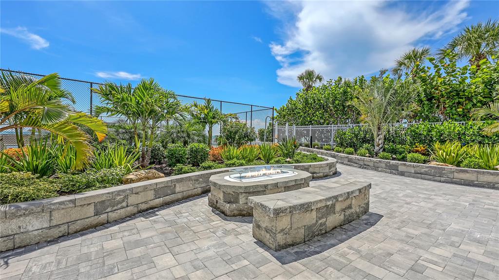 6518 Midnight Pass Road, Unit 209 Sarasota, FL 34242 - Photo 29 of 36